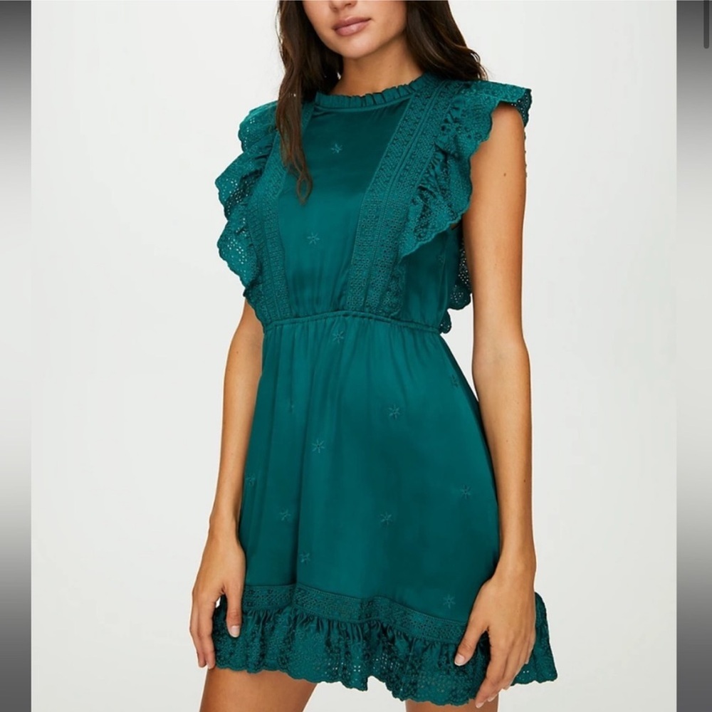 Aritizia Sunday best Bibi dress - IN NAVY